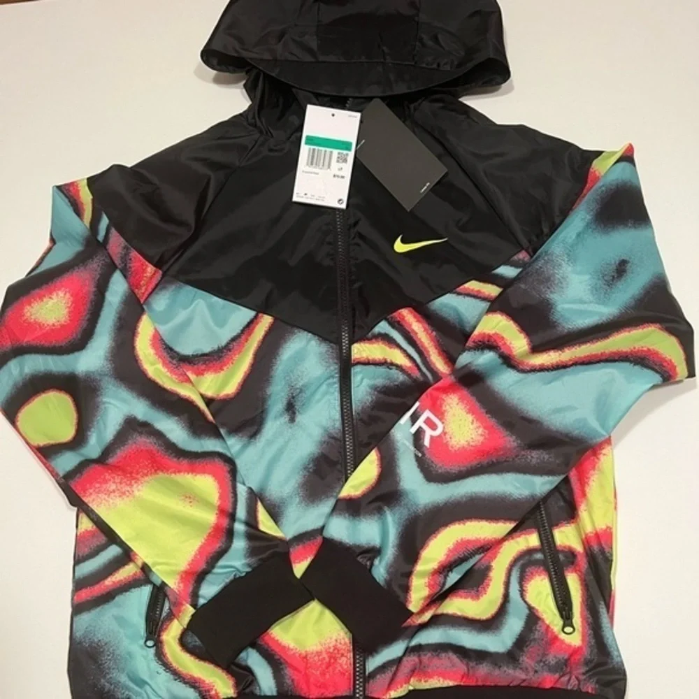 NWT‎ Nike Kids Woven Max Volume Lined  Jacket Size X-Large MSRP $80 (H)🔥🔥